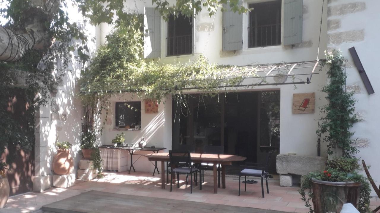 Mas" La Maison De Mon Pere " Proche Avignon A Pujaut Екстериор снимка
