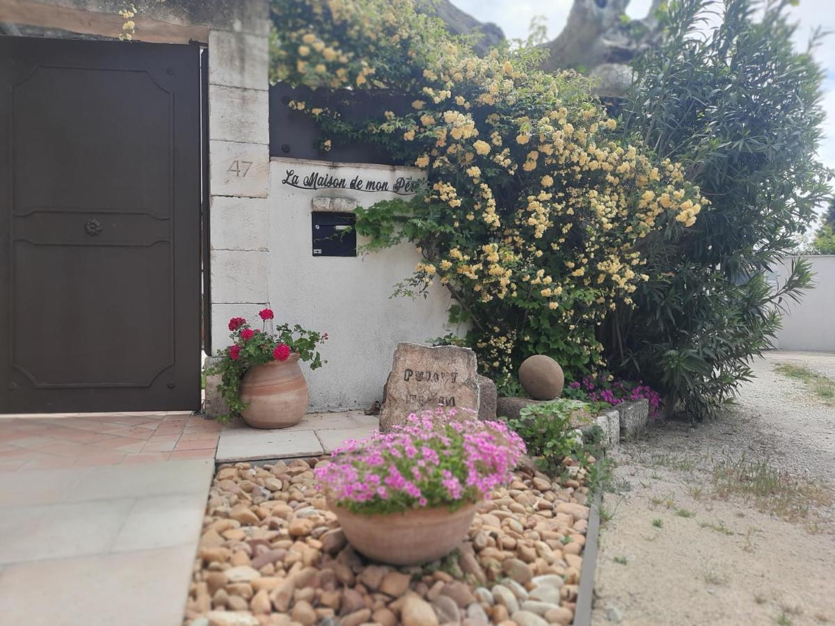 Mas" La Maison De Mon Pere " Proche Avignon A Pujaut Екстериор снимка